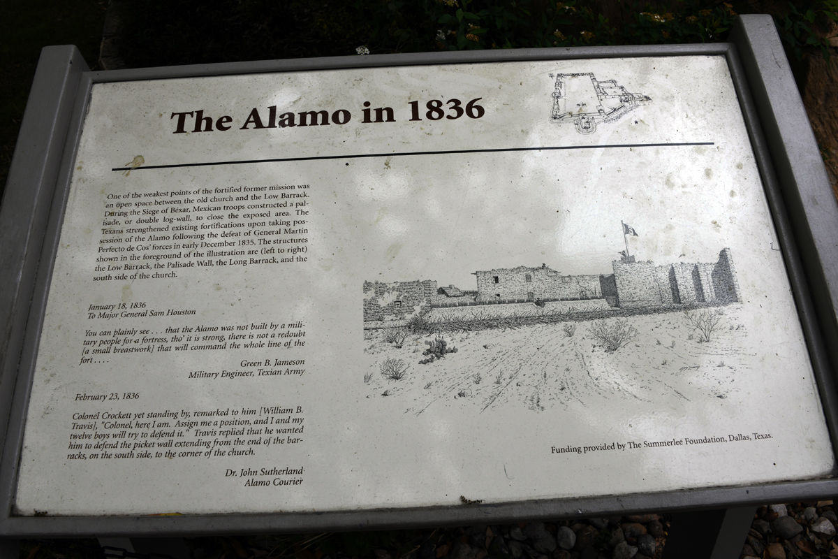 118 The Alamo was originally built as a mission but was converted to a fort in the early 1800's.JPG